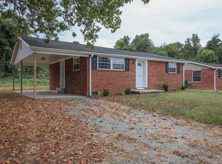 143 Turlington Dr, Lexington, NC 27295