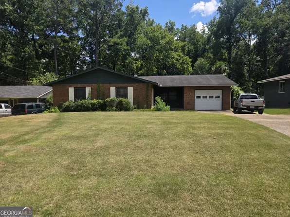 3950 Savannah Dr, Columbus, GA 31907