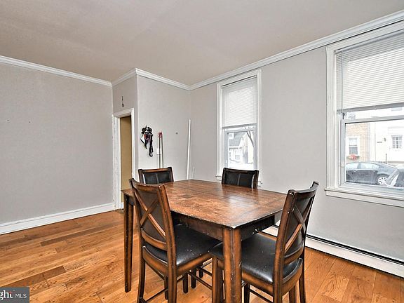 5th image of 3440 Crawford St