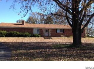1412 S Main St, Coulterville, IL 62237