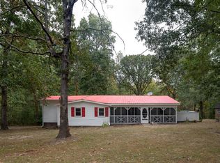 162 Sparrow Dr, Trenton, GA 30752