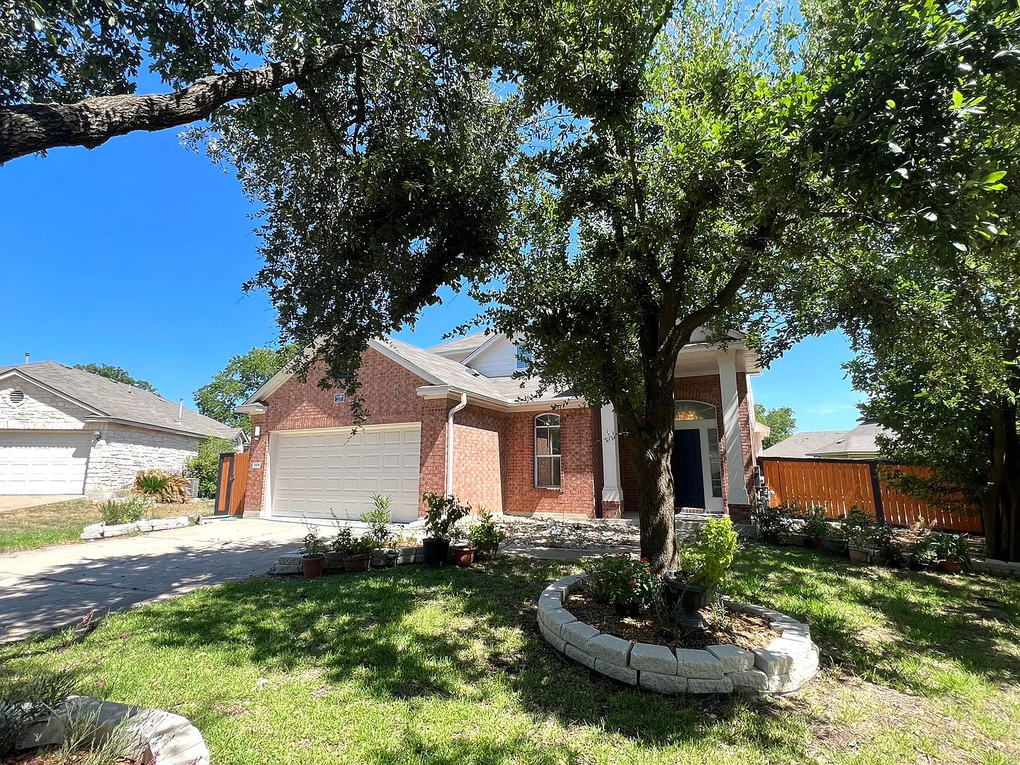 3 Bedroom 2.5 Bath 1 Single Family Home for Rent in Cambridge Heights Area of Round Rock, Texas, ... — Photo 3