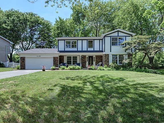 3rd image of 6S450 Millcreek Ct