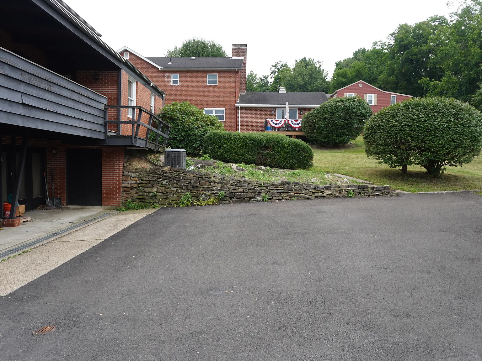 4 bed, 1648 sqft, $1,750 — Photo 3