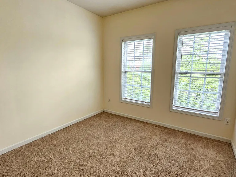 3504 Tabard Ln — Photo 18