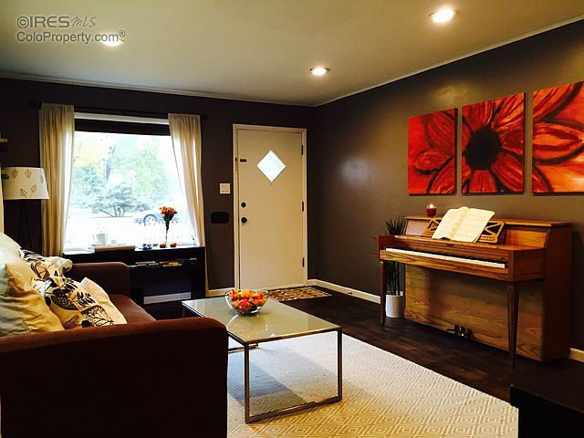 Living Room with a View!