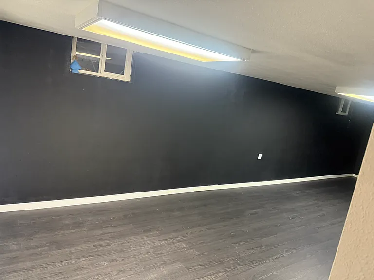 5555 Wheeling St — Photo 1