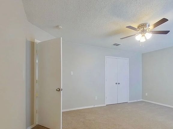 2nd image of 2028 W Grove Ln