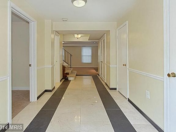 5th image of 4508 Squiredale Sq