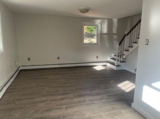 96 New Rd, Avon, CT 06001