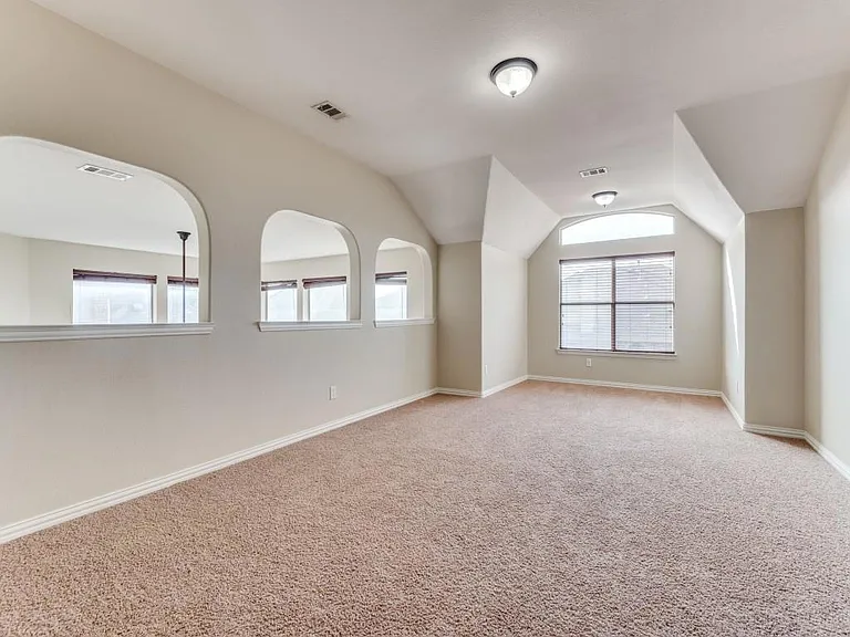 2743 Ponce De Leon #134 — Photo 3
