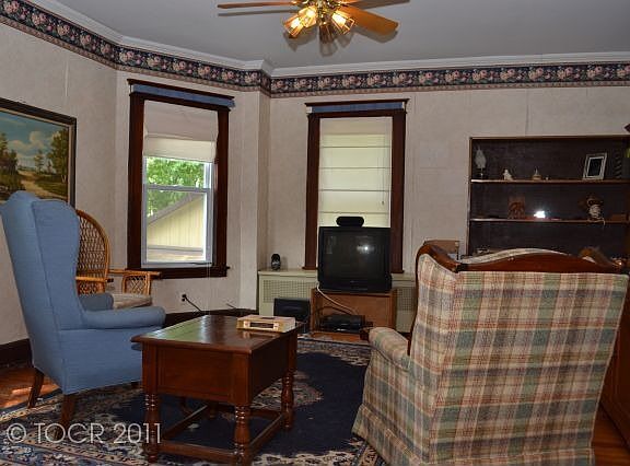 5th image of 57 Rea Ave