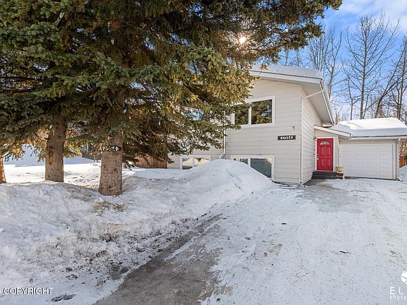 2nd image of 17554 Meadow Creek Dr