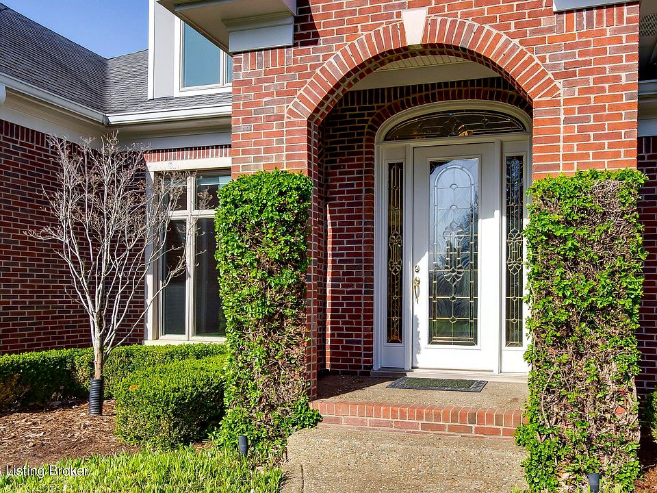 1402 Mockingbird Valley Grn, Louisville, KY 40207 Zillow
