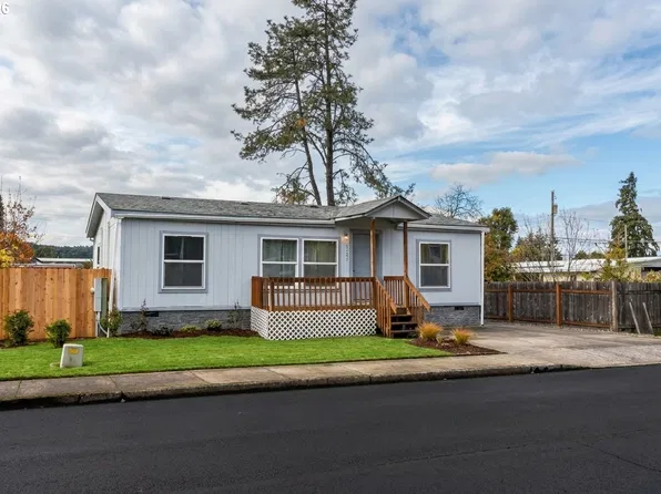 1333 S 7th St, Cottage Grove, OR 97424