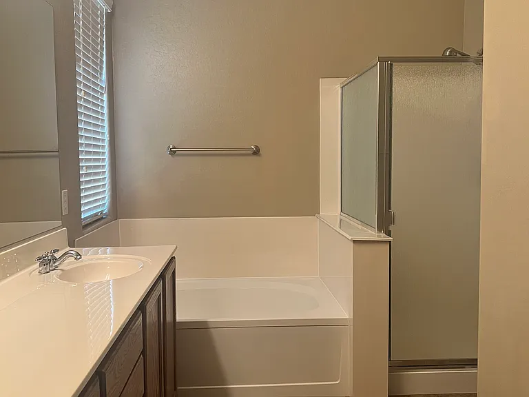 30172 N 71st Ave — Photo 3