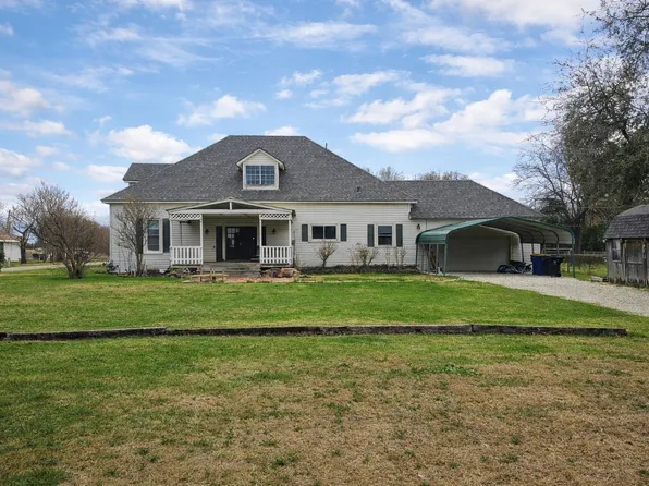 300 S Oak St, Lorena, TX 76655