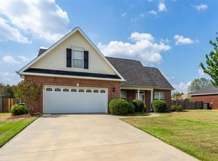 112 Dovecot Dr, Warner Robins, GA 31088