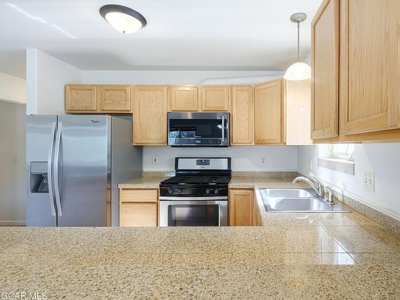 5th image of 614 WAPITI Drive