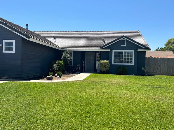 384 E Northridge Drive, Dinuba, CA 93618