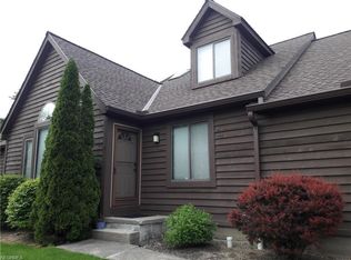 848 Arboretum Cir, Northfield, OH 44067