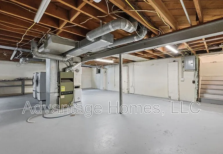 7228 Linden St — Photo 28