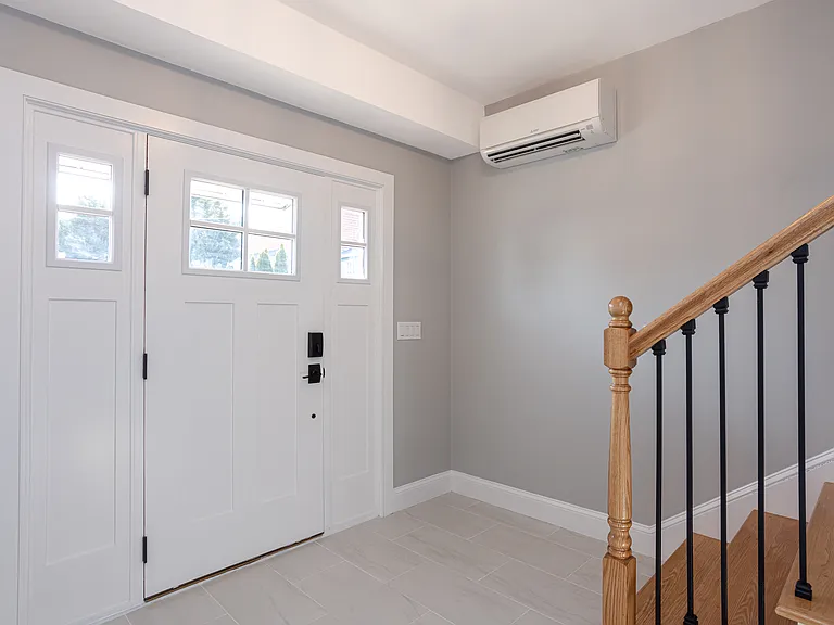 3 Vaughan Ave — Photo 7