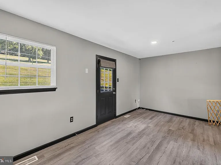 101 Jasons Rdg — Photo 9
