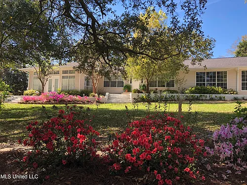6509 Shore Dr Photo 1
