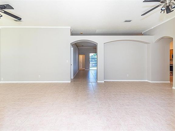 5th image of 2634 BROOKVILLE DRIVE