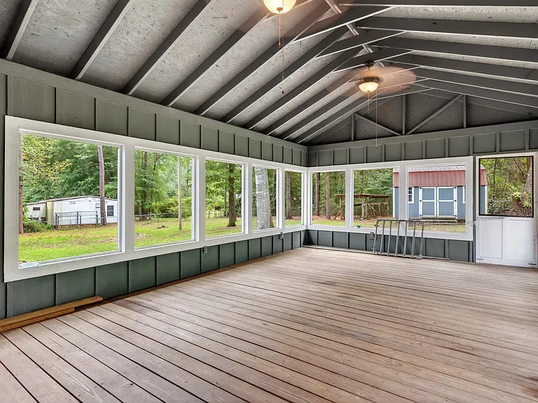 22316 Toler Rd — Photo 26
