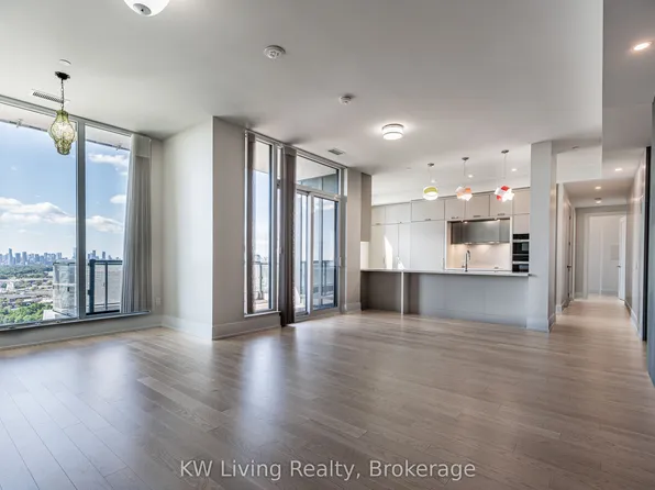 20 Inn On The Park Dr #Penthouse 33, Toronto, ON M3C 0P8