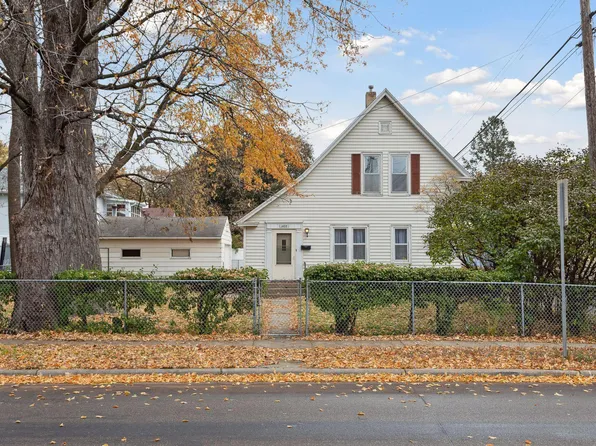 1488 Payne Ave, Saint Paul, MN 55130