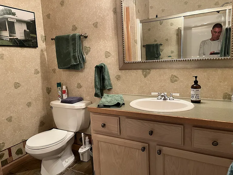 1060 Uncochief Cir — Photo 22