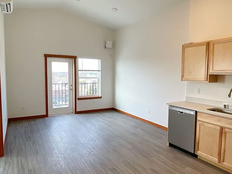 1205 N Garden St — Photo 60
