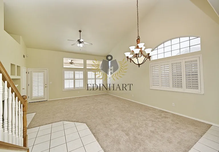 3750 W Vincent Ln — Photo 6