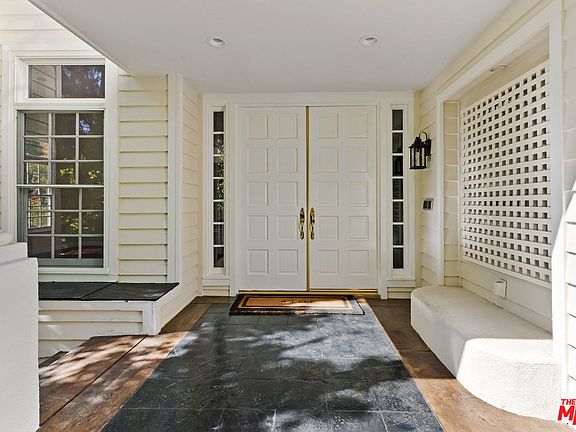 4th image of 11729 Henley Ln