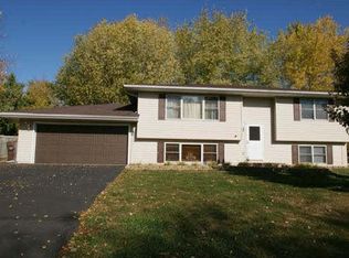 4802 W 141st St, Savage, MN 55378