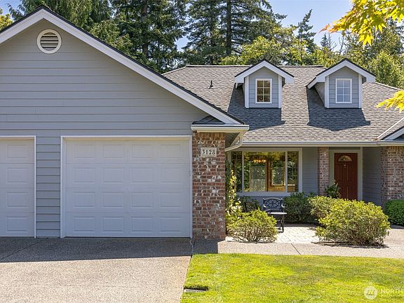 2nd image of 3128 Tanglewood Lane