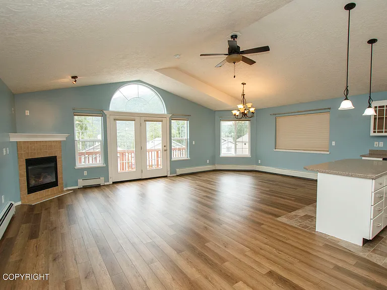 20757 Mountain Vista Dr — Photo 5