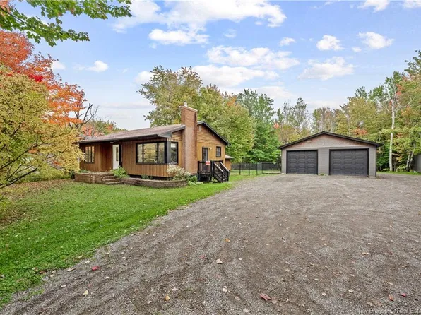 45 Scotch Settlement Rd, Moncton, NB E1H 1P6