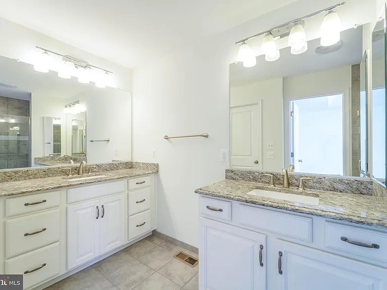 23503 Adagio Ter — Photo 29