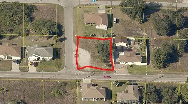 2nd image of 4208 8th St SW