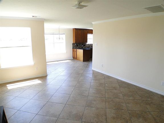 4th image of 19851 Byron Meadows Dr