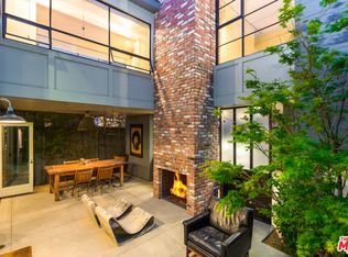 130 Breeze Ave, Venice, CA 90291