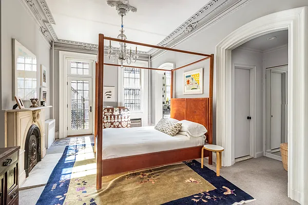 Rented by Brown Harris Stevens | media 4