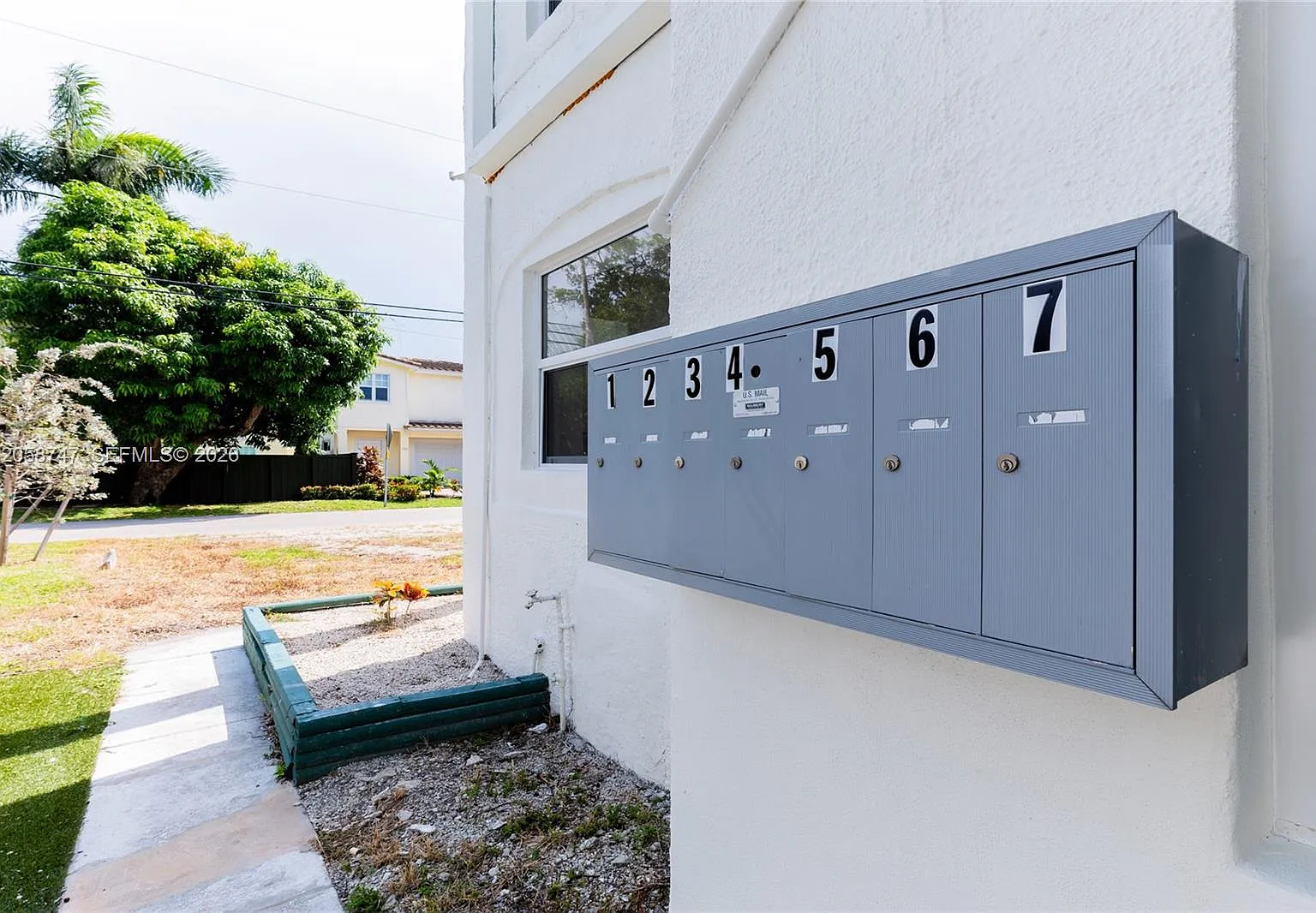 2 bed, 2.0 bath, $2,199 — Photo 4