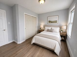 227 Patterson St #2R, Harrison, NJ 07029