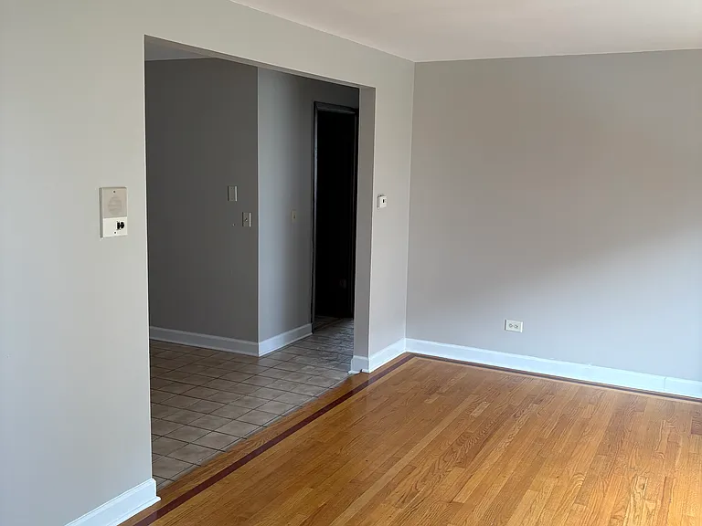 1370 E Washington St #3NE — Photo 17