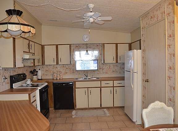 2nd image of 28944 Hubbard St Lot 3